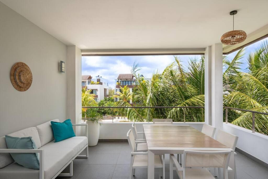 Wonderful Mont Choisy Flat, Huge Lagoon Pool Exterior photo